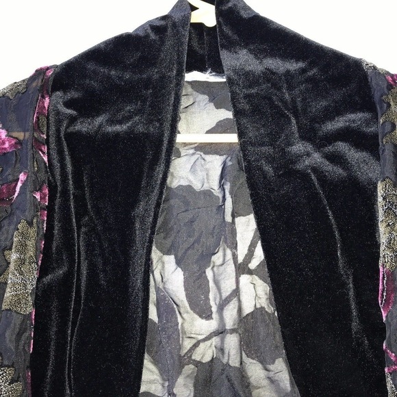 Unbranded Jacket Velvet Collar Sheer Floral Black/Pink Pretty Pre-Owned - Picture 8 of 9